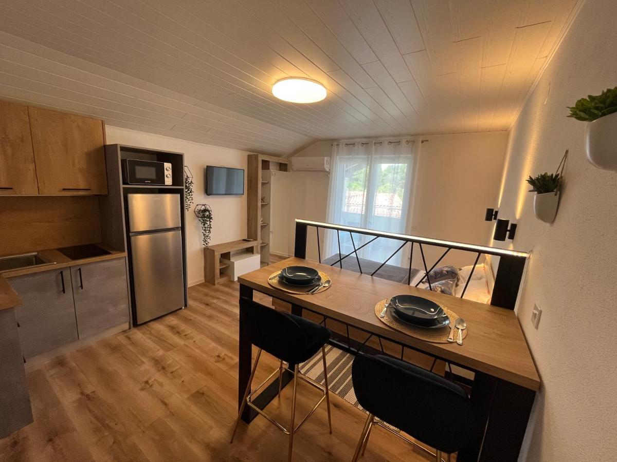 Apartment Bagaric Стари Град Екстериор снимка
